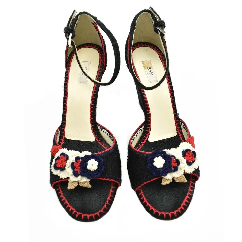 PRADA Black, Crochet Flowers Wedges Size: 8 - Picture 2 of 9